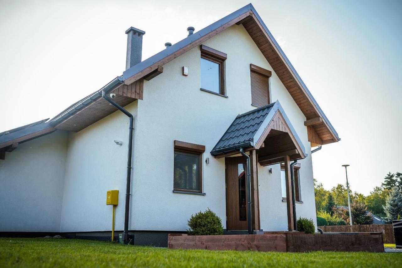 Villa Dom Letniskowy Insko Vip Exterior foto